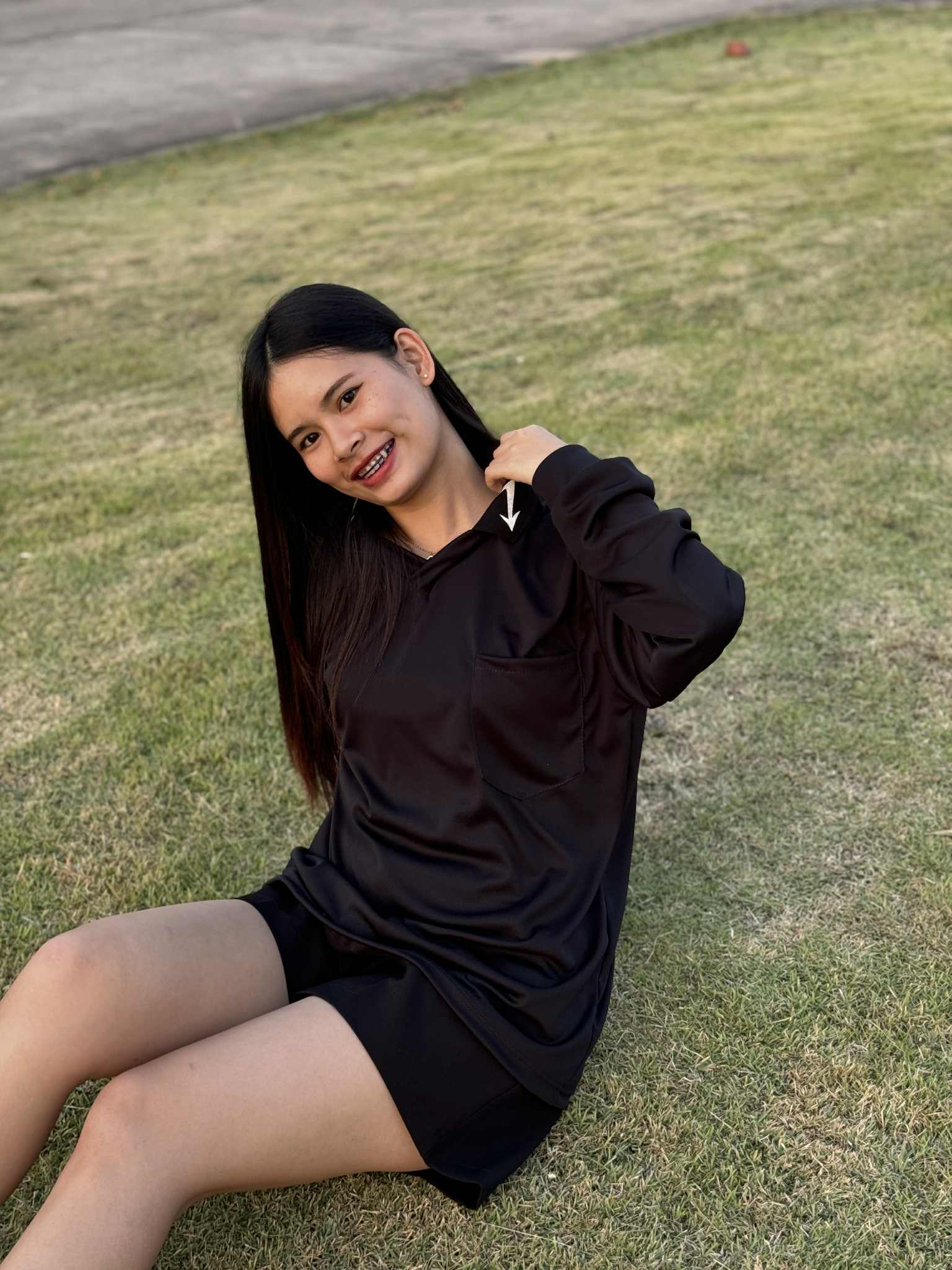 เสื้อโปโลดำ